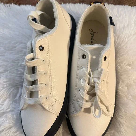 Joules white Lace-Up Sneakers. Size 7 - Picture 6 of 8